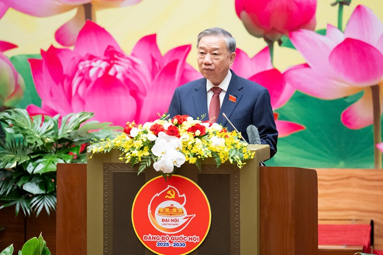 Đưa Quốc hội phát triển vững mạnh, là hiện thân sống động của ý chí và nguyện vọng của nhân dân -0