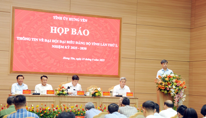 Hưng Yên chuẩn bị chu đáo văn kiện và nhân sự cho Đại hội Đảng bộ tỉnh lần thứ I -0