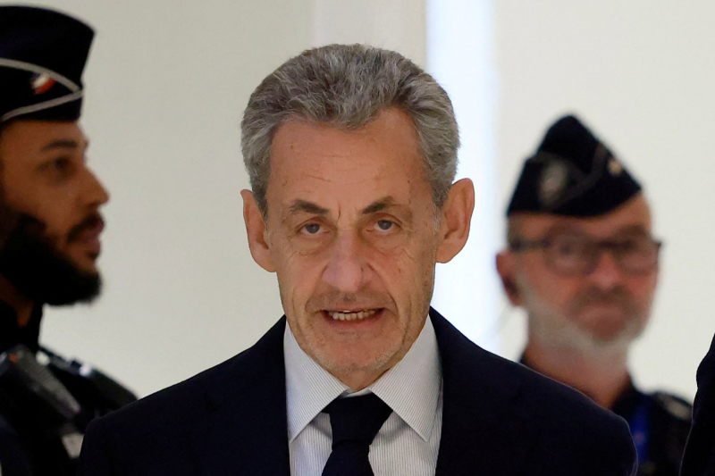 Cựu Tổng thống Pháp Nicolas Sarkozy bị kết án 5 năm tù giam -0