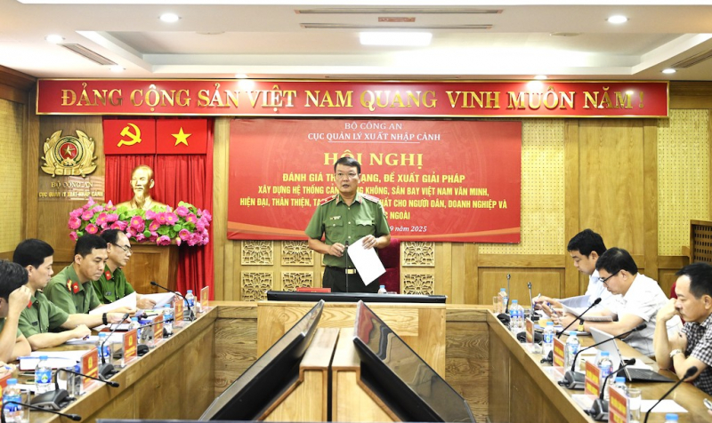 Xây dựng hệ thống cảng hàng không, sân bay Việt Nam văn minh, hiện đại,  -0