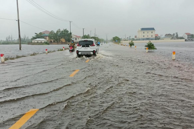 嵐ラガサが上陸、北部の多くの場所で大雨