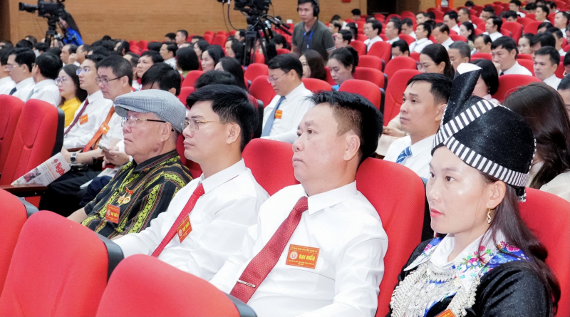 Đại hội Thi đua yêu nước tỉnh Nghệ An năm 2025: Tôn vinh, lan toả những tấm gương điển hình tiên tiến -0