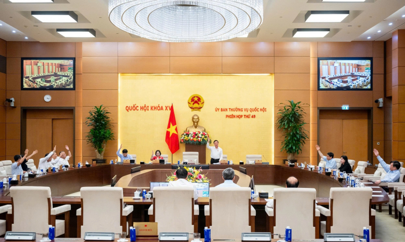 Thông qua Nghị quyết về Chương trình lập pháp năm 2026 -0