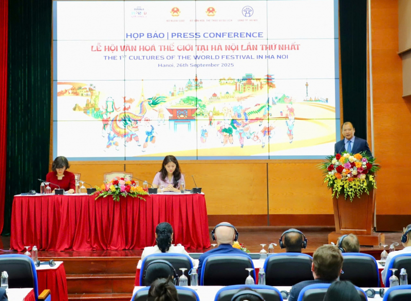 Hội tụ văn hoá 5 châu lục tại Lễ hội Văn hoá thế giới tại Hà Nội -0