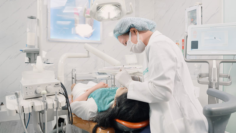 Niềng răng sai kỹ thuật - Cái giá đắt của lựa chọn sai lầm -0