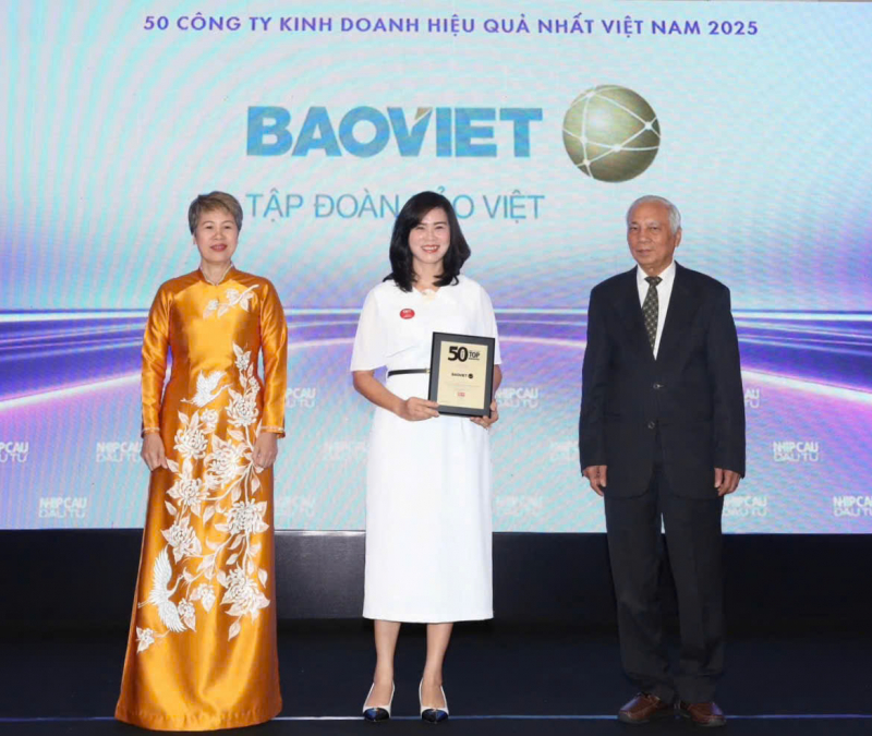 Bảo Việt tiếp tục được vinh danh trong Top 50 Công ty kinh doanh hiệu quả nhất Việt Nam 2025 -0