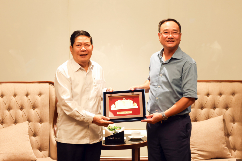 Thắt chặt quan hệ hữu nghị Việt Nam – Lào từ mái trường T12-75 -0