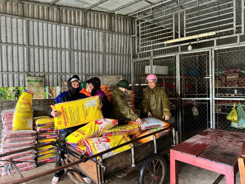 Công an các xã miền núi Thanh Hóa chủ động ứng phó mưa bão -0