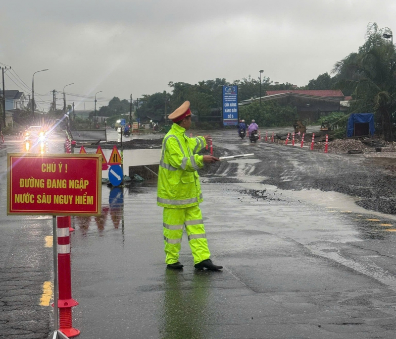 Công an Đà Nẵng sẵn sàng cơ động, quyết liệt phòng chống bão Bualoi -0