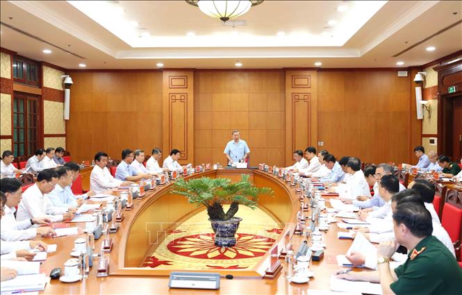 Phòng, chống tham nhũng, lãng phí, tiêu cực: Khởi tố một vụ, cảnh tỉnh cả vùng, cả lĩnh vực -0