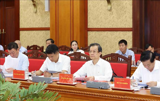 Phòng, chống tham nhũng, lãng phí, tiêu cực: Khởi tố một vụ, cảnh tỉnh cả vùng, cả lĩnh vực -0