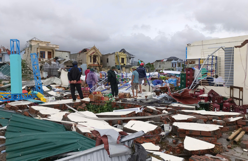 Công an Thanh Hóa huy động tối đa lực lượng khẩn trương khắc phục hậu quả bão số 10 -0
