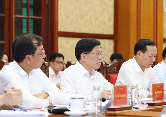 Phòng, chống tham nhũng, lãng phí, tiêu cực: Khởi tố một vụ, cảnh tỉnh cả vùng, cả lĩnh vực -0