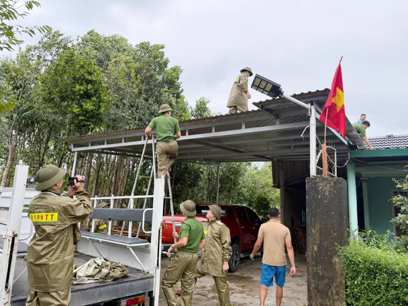 Tổng lực khắc phục hậu quả bão số 10 -0