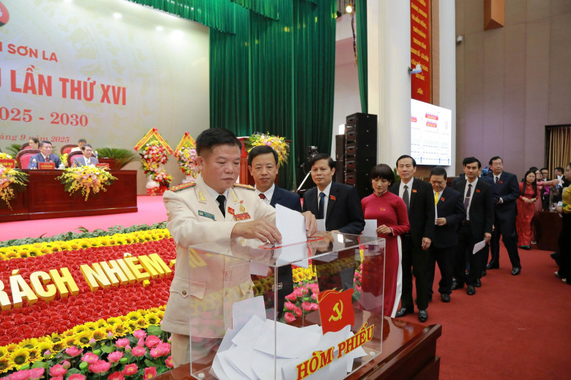 Đảng bộ tỉnh Sơn La đề ra nhiều nhiệm vụ, giải pháp đột phá để phát triển thành trung tâm kinh tế - xã hội của tiểu vùng Tây Bắc -0