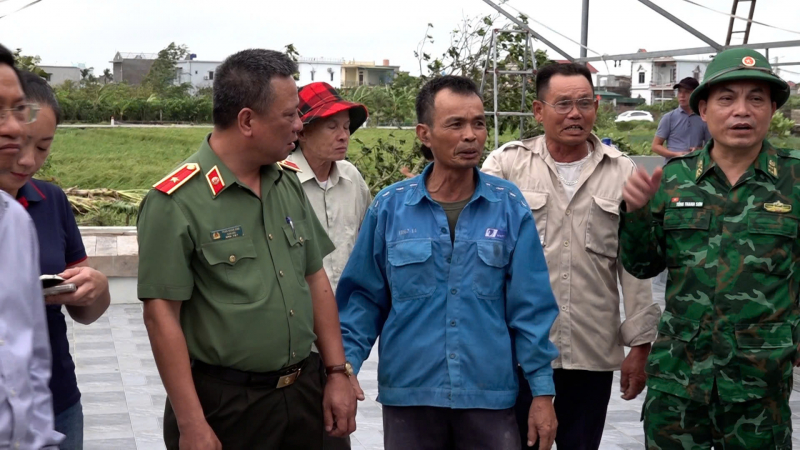 Hỗ trợ người dân thiệt hại nặng nề sau bão -0