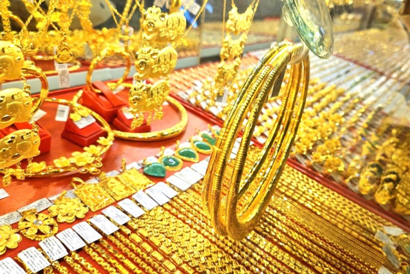 Giá vàng có kỷ lục mới: 136,5 triệu đồng/lượng -0