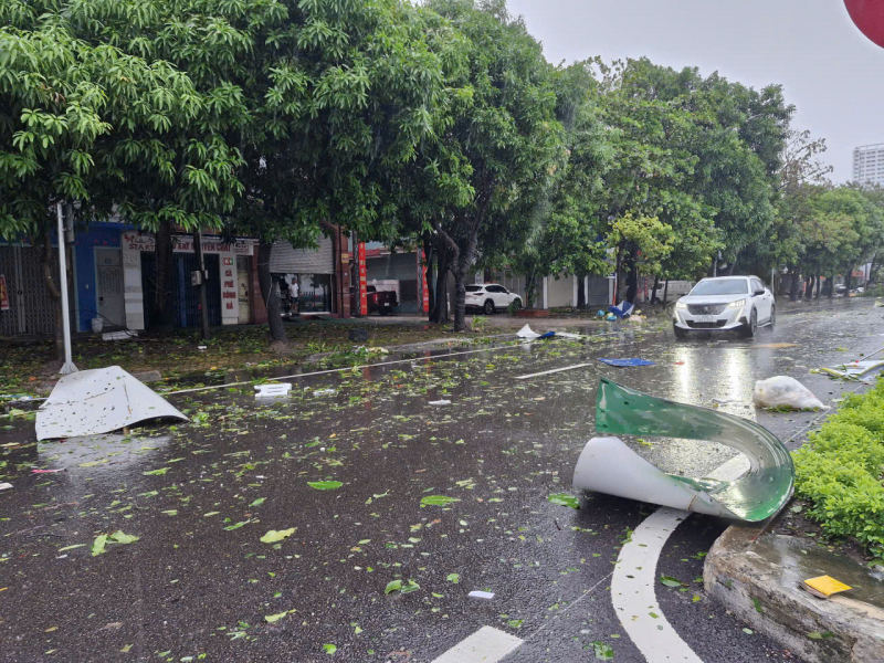 Bão số 10 gây thiệt hại nặng nề ở Nghệ An -0