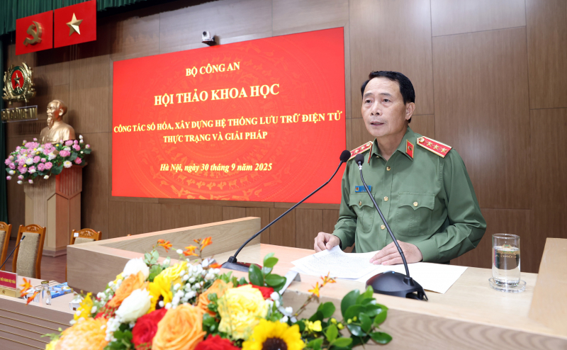 Đẩy mạnh số hóa, hiện đại hóa công tác lưu trữ trong CAND -0