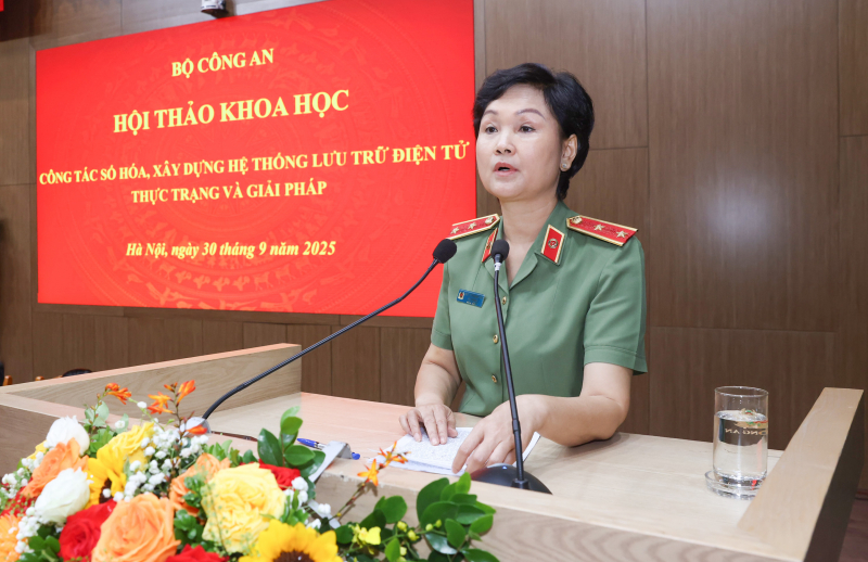 Đẩy mạnh số hóa, hiện đại hóa công tác lưu trữ trong CAND -0