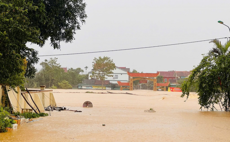 Pasca Badai No. 10, Warga Ha Tinh Berjuang Melawan Banjir -0