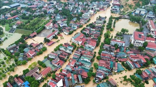 PM orders urgent response to floods and landslides in northern provinces -0