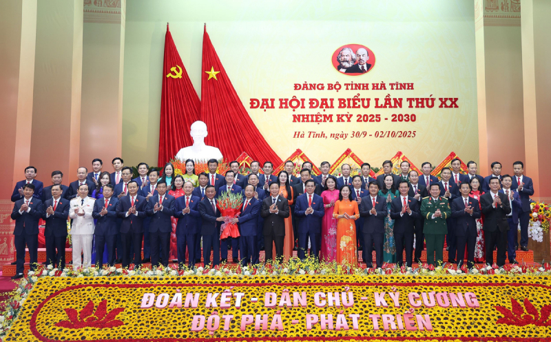 Thường trực Ban Bí thư: Đưa Hà Tĩnh thành cực tăng trưởng mới của vùng Bắc Trung bộ -0