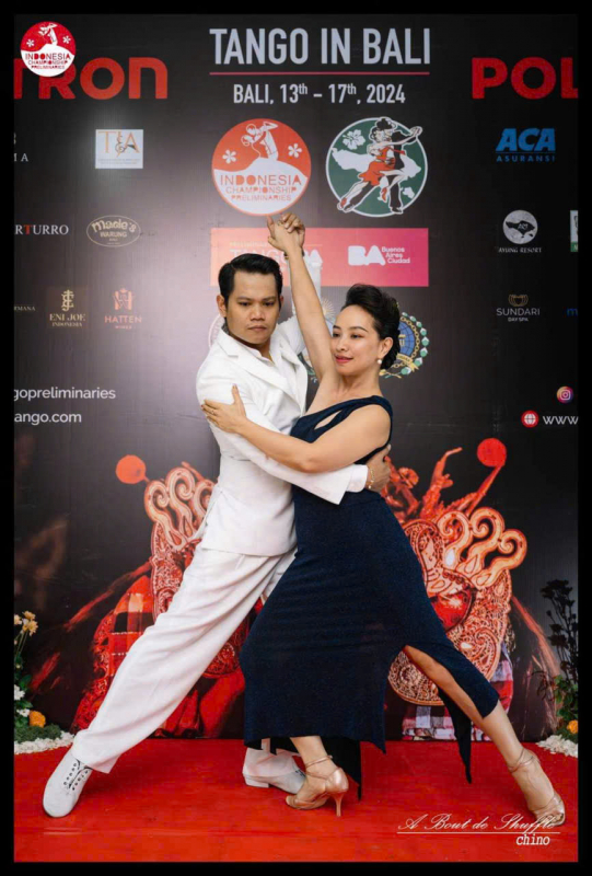 អាហ្សង់ទីនផ្សព្វផ្សាយរបាំ Tango នៅវៀតណាម -0