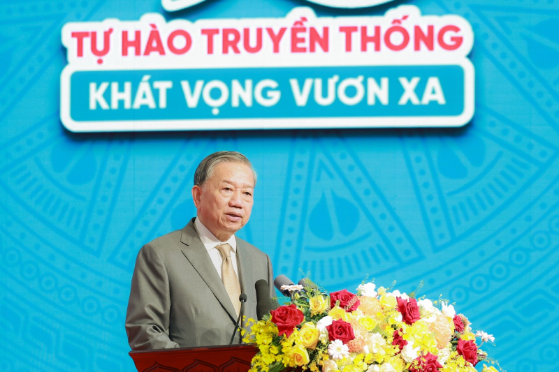Phụ nữ Việt Nam đóng góp to lớn vào sự phát triển bền vững và phồn vinh của đất nước. -0