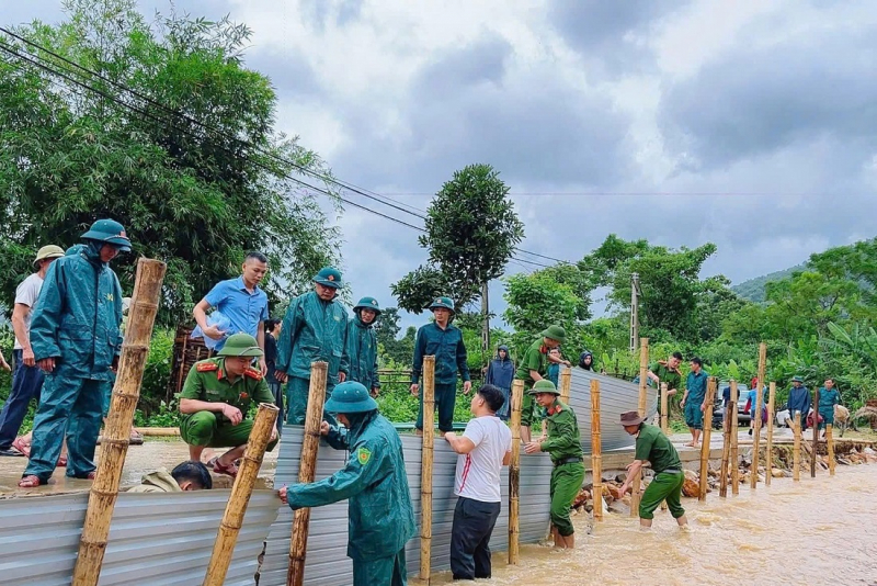 Tổng số tiền chi trả ban đầu về người và tài sản do bão số 10 gây ra là hơn 357 tỷ đồng -0