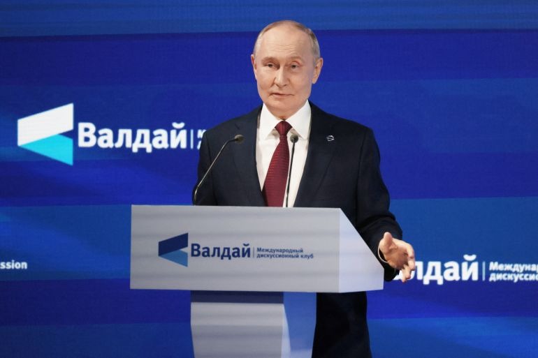 Tổng thống Putin phản pháo việc Nga bị gọi là 