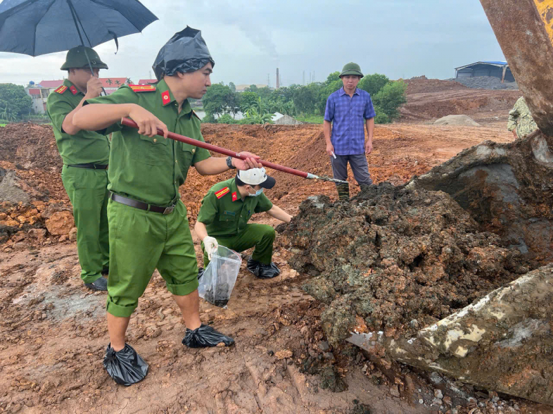 Khởi tố giám đốc và 4 lãnh đạo công ty thu gom chất thải về tội gây ô nhiễm môi trường -0