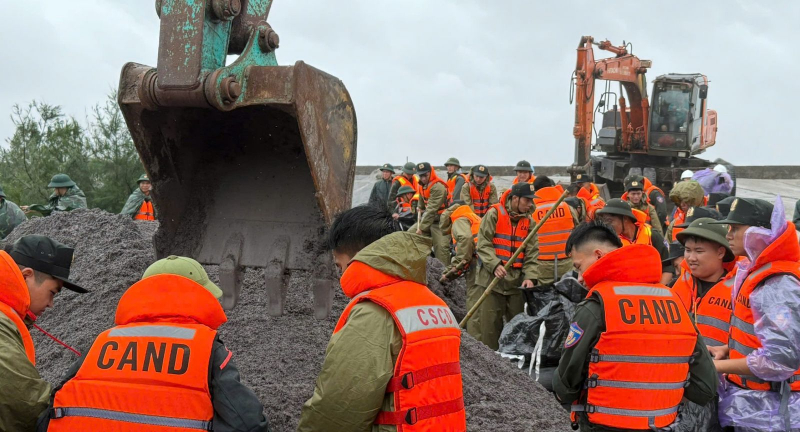 Công an các địa phương khẩn trương triển khai ứng phó bão số 11 -0