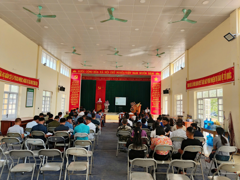 Đưa chính sách nhân văn đến từng thôn, bản -0