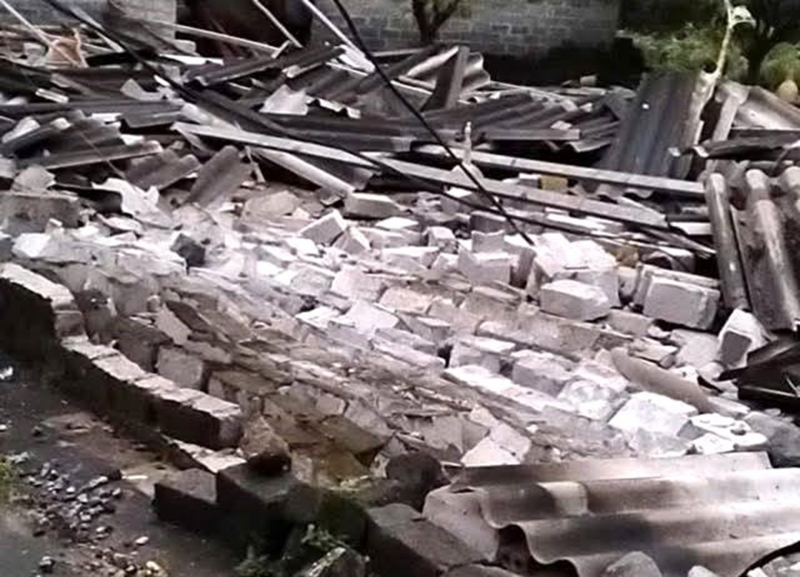 In Hai Phong ist erneut ein Tornado aufgetaucht, viele Häuser wurden beschädigt -0