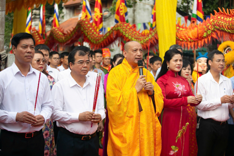 Con Son - ពិធីបុណ្យសរទរដូវ Kiep Bac៖ ចំណុចសំខាន់ដើម្បីបើកទូលាយសម្រាប់ការអភិវឌ្ឍន៍វប្បធម៌ និងទេសចរណ៍នៅ Hai Phong -0