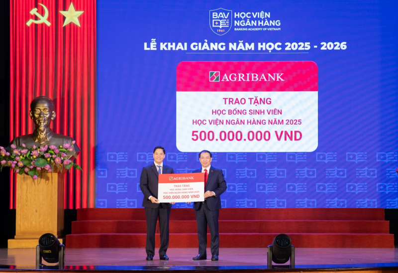 Agribank đồng hành cùng chuỗi sự kiện “Chào tân sinh viên 2025” -0