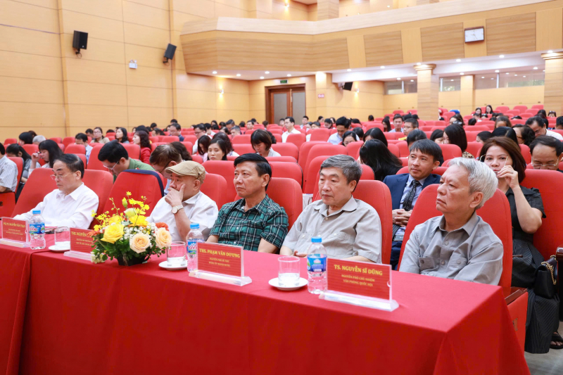 Làm rõ những vấn đề cốt lõi trong phát triển nhân lực thời kỳ mới -0