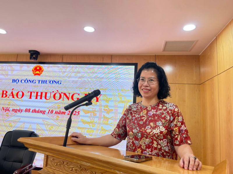 Gỡ bỏ 44.446 sản phẩm và chặn 12.414 gian hàng vi phạm trên thương mại điện tử -0