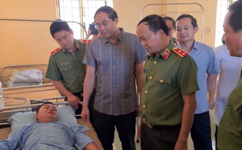 Thủ tướng Phạm Minh Chính đã chủ trì cuộc họp về công tác ứng phó, khắc phục hậu quả mưa lũ -0