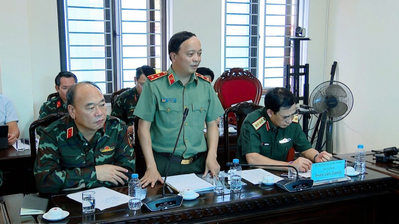 Thủ tướng thị sát tình hình, thăm hỏi người dân Thái Nguyên bị ảnh hưởng bão số 11 -0