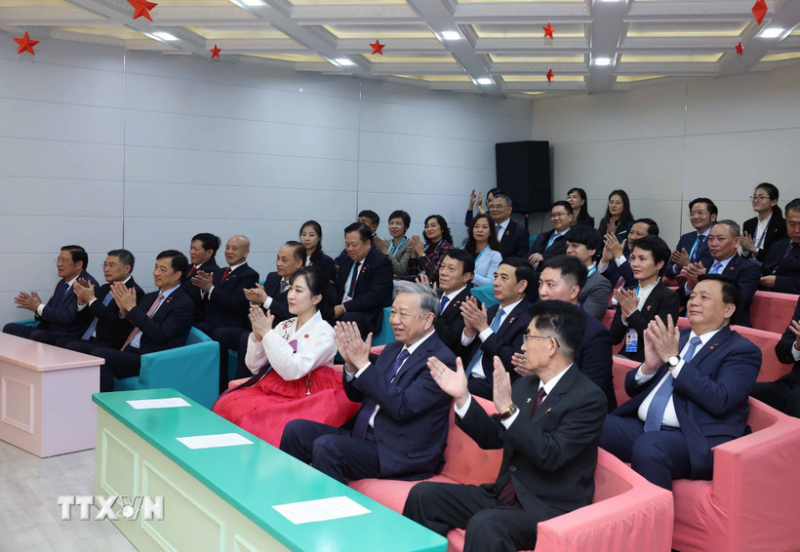 Tổng Bí thư Tô Lâm thăm Trường Mẫu giáo Kiêng Sang và lớp học mang tên Chủ tịch Hồ Chí Minh -0