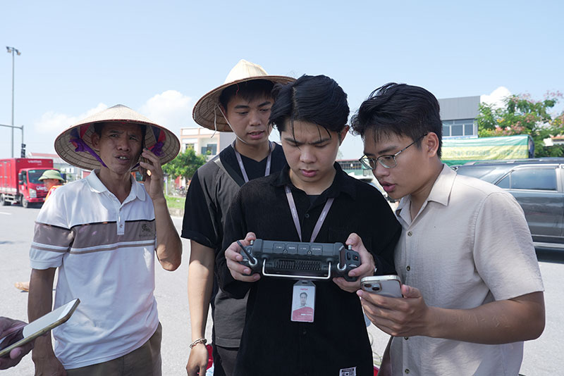 Viettel triển khai drone cứu trợ đồng bào vùng lũ Thái Nguyên -4