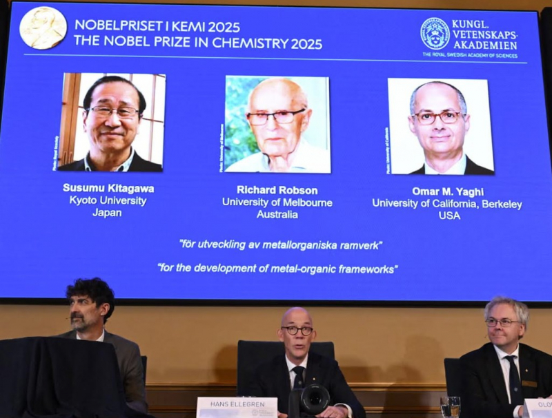 Chủ nhân Giải thưởng VinFuture nhận Giải Nobel Hóa học 2025 -0