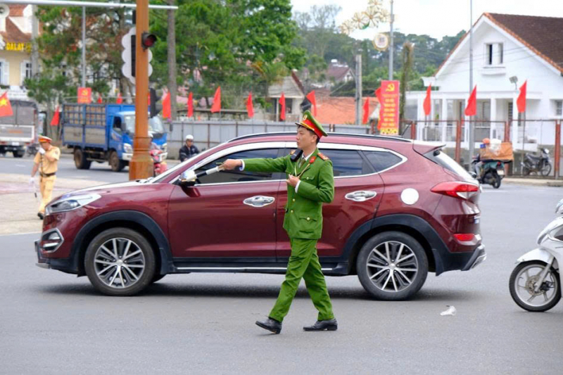 Xây dựng Lâm Đồng thành cực phát triển năng động của khu vực -0