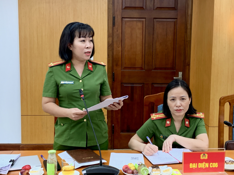 Những đóng góp to lớn của phụ nữ CAND trong kỷ nguyên số -0