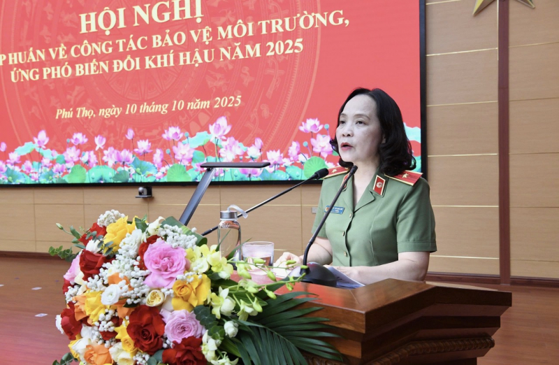 Tập huấn công tác bảo vệ môi trường, ứng phó biến đổi khí hậu cho Công an cấp xã -0