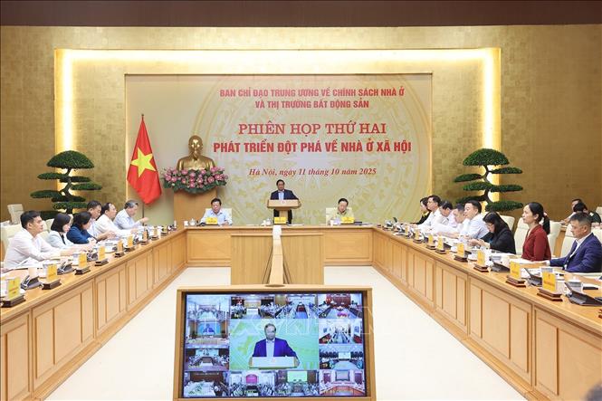 Thủ tướng Phạm Minh Chính: Phát triển nhà ở xã hội không chỉ ở đô thị mà bất kỳ nơi nào có người dân có nhu cầu -0