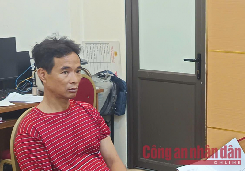 Khởi tố chủ nhà hai lần đốt rác trên tầng thượng gây cháy lan tại đường Đê La Thành -0