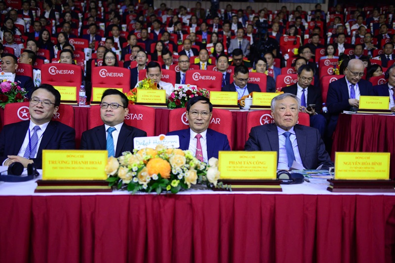 Lâm Đồng cam kết “doanh nghiệp khó, có chính quyền” -0